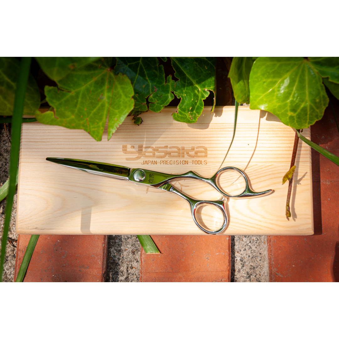 Tijera Yasaka Filo Navaja Niji (1105)